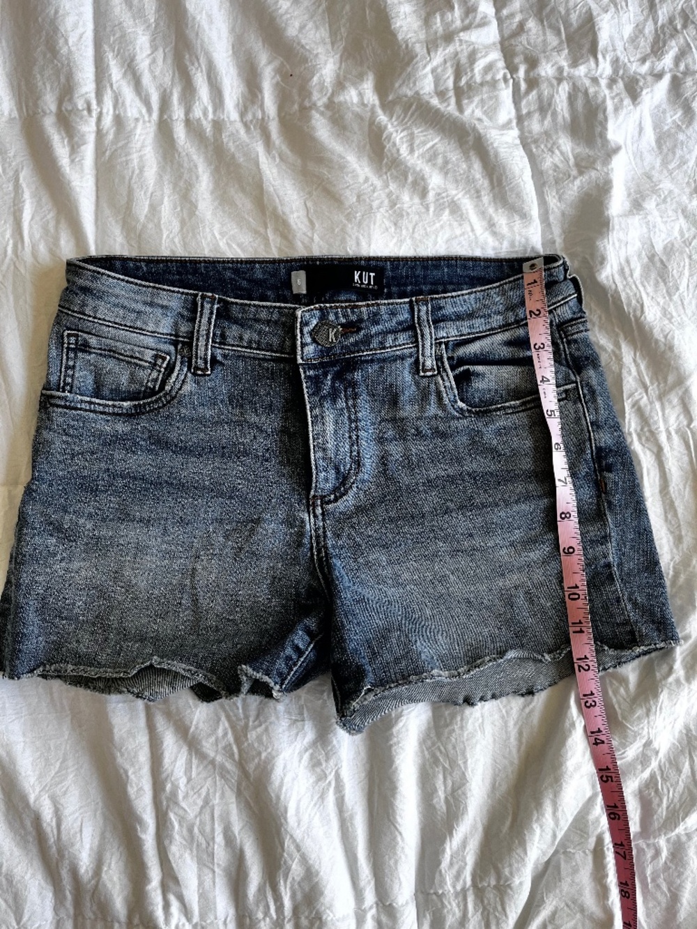 KUT Frayed edge jean short
